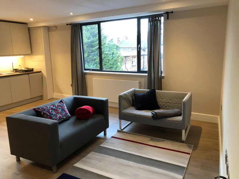 The-Courtyard-Apartments-Premium-Student-Accommodation-Exeter-Living-space